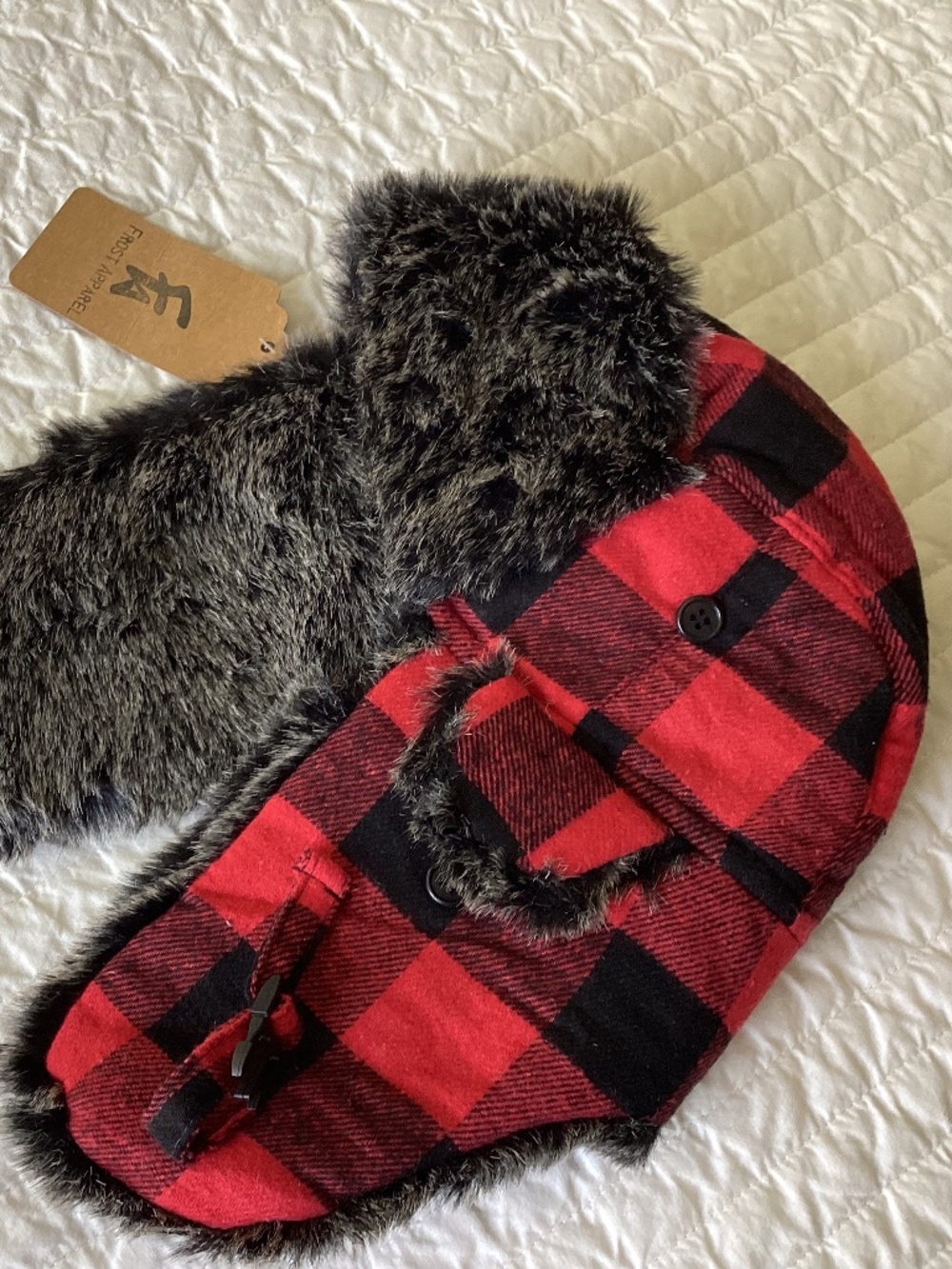 Kid’s winter warm furry bomber hat. Red plaid winter cap
